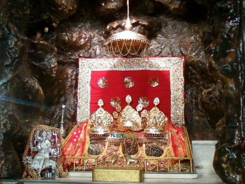 Ma Vaishno Devi Prasad, Bhawan