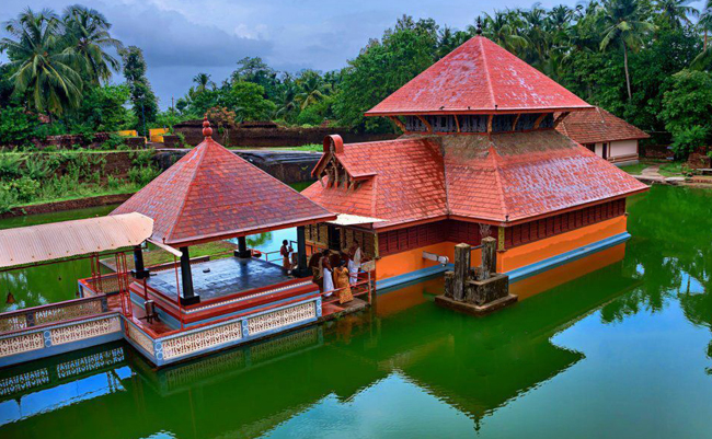 Annathapurathu Temple